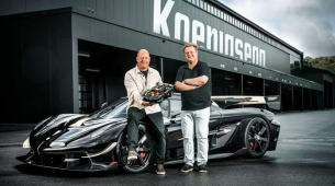 Lego membuat versi seukuran aslinya dari Tombak Koenigsegg Sadair yang mencapai 111 km/jam