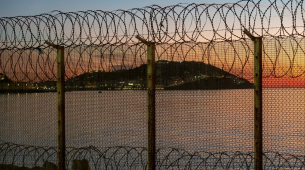 Finlandia dan Denmark juga membicarakan tentang mendorong Spanyol keluar dari wilayah Schengen karena krisis migrasi