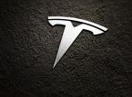 Elon Musk mengungkapkan rencana untuk mengungkap Tesla Robotaxi pada bulan Agustus