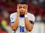 Jurgen Klopp mengungkapkan sejarah lucu ketika Liverpool mencoba menandatangani Kylian Mbapp&eacute;: "Kami terbang berputar-putar"