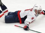 Alex Ovechkin mencapai tonggak sejarah luar biasa lainnya dengan 900 gol