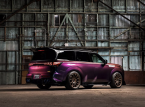 Lihatlah SUV Infinity ini dengan mesin GT-R di bagian dalam