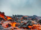 Letusan gunung berapi di Islandia mendorong evakuasi situs wisata populer