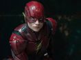 Ezra Miller mungkin bertahan sebagai The Flash di alam semesta DC masa depan