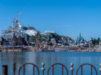 Disney masih belum menutup investasi di Disneyland Paris setelah 30 tahun