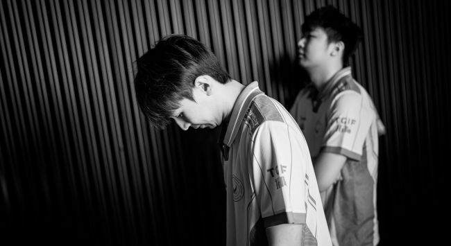 Piala Dunia Esports 2026: Mouz, Xtreme Gaming, dan Virtus.pro tersingkir dari Survival Stage yang penuh kontroversi