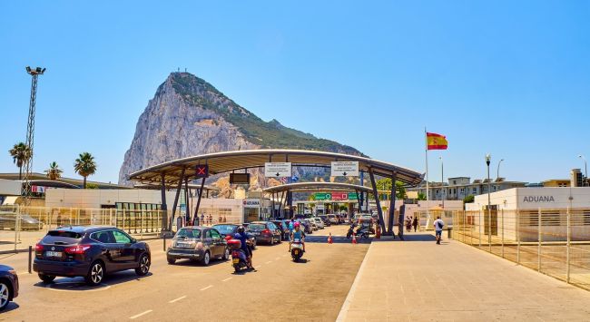 Pagar dan perbatasan Gibraltar secara resmi hilang: 15.000 pekerja akan mendapat manfaat darinya setiap hari