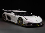Koenigsegg mencetak rekor kecepatan baru untuk mobil produksi, lagi